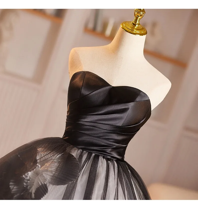 Audrey Hepburn Style Black Appliques Prom Dresses Ball Gown 2024 Strapless Sleeveless