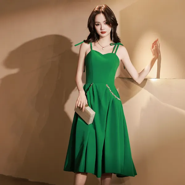 Chic / Beautiful Green Homecoming Graduation Dresses 2023 A-Line / Princess Spaghetti Straps Sleeveless Backless Tea-length Formal Dresses