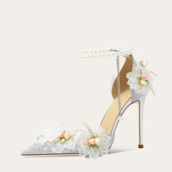 Charming Silver Lace Flower Appliques Wedding Shoes 2023 Leather Pearl Ankle Strap 10 Cm Stiletto Heels Pointed Toe Bridal Wedding Shoes