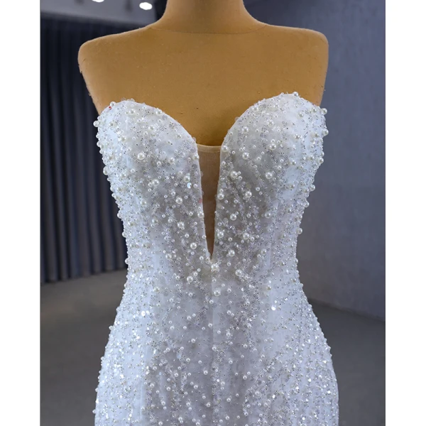 Haut de Gamme Charmant Blanche Perlage Perle Paillettes Robe De Mariée 2023 Trompette / Sirène Bustier Sans Manches Dos Nu Train De Balayage Mariage