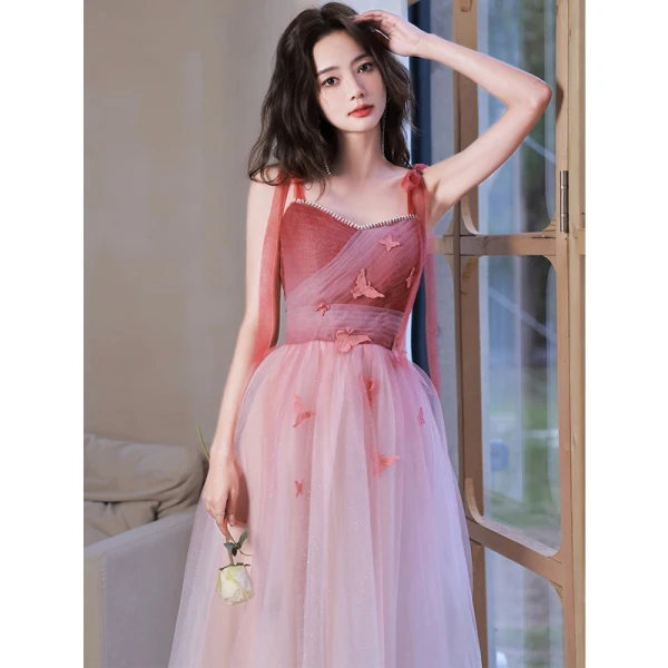 Charmant Rougissant Rose Paillettes Robe De Bal 2022 Princesse Bretelles Spaghetti Sans Manches En Dentelle Appliques Faux Diamant Dos Nu Mi-Longues Robe De Ceremonie