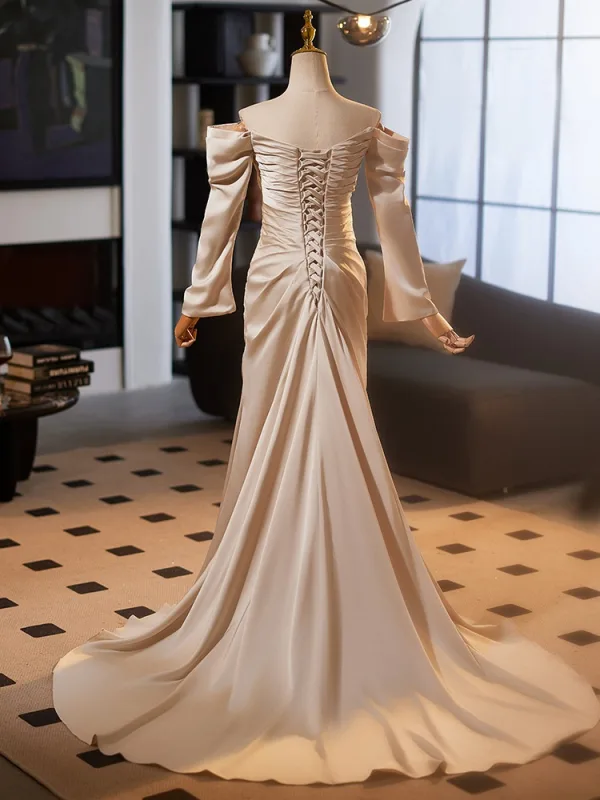 Fashion Champagne Trumpet / Mermaid Prom Dresses 2025 Off-The-Shoulder Long Sleeve Backless Floor-Length / Long Prom Formal Dresses