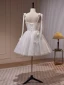 Schön Weiß Schleife Perle Brautkleid Kurz 2023 Spaghettiträger Ärmellos Rückenfreies Kurze Brautkleider / Hochzeitskleider