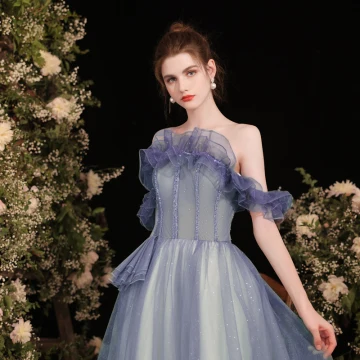 Charmant Violet Perlage Paillettes Robe De Soirée 2022 Princesse Volants De L Épaule Sans Manches Dos Nu Longue Soirée Robe De Ceremonie