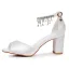 Chic / Belle Blanche Faux Diamant Chaussure De Mariée 2024 Bride Cheville 7 cm Talons Épais Peep Toes / Bout Ouvert Mariage Sandales Talons Hauts