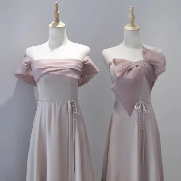 Modest / Simple Blushing Pink Satin Bridesmaid Dresses 2023 A-Line / Princess Off-The-Shoulder Sleeveless Backless Pearl Bow Sash Tea-length Bridesmaid Dresses