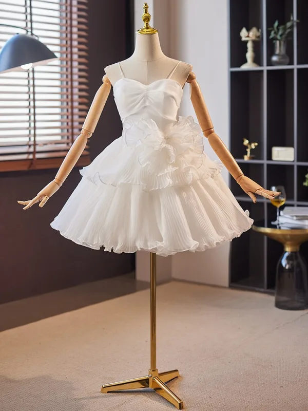 Mode Blanche Volants en Cascade Robe De Mariée Courte 2024 Robe Boule Bretelles Spaghetti Manches amovibles Dos Nu Robe De Mariée
