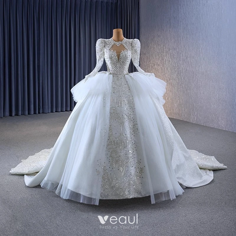 Luxury Long Sleeves Scoop Beading Sparkle Ball Gown Wedding Dress