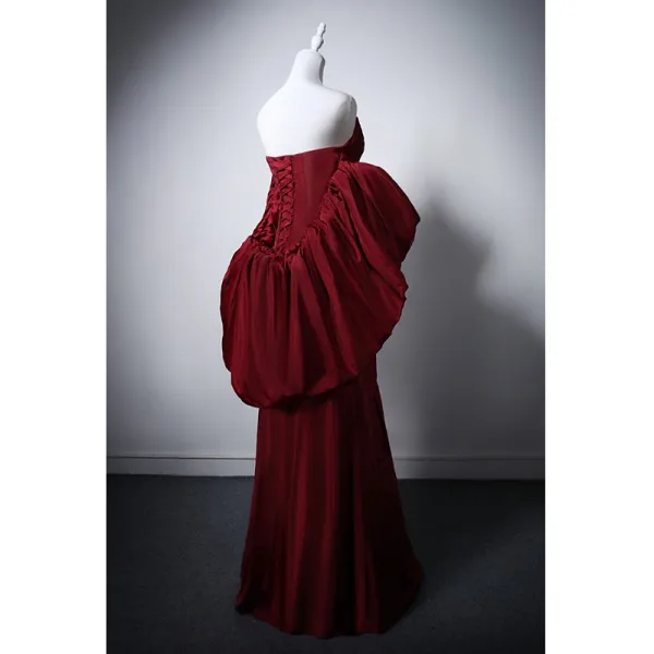 Chic / Beautiful Burgundy Prom Dresses 2025 A-Line / Princess Strapless Puffy Short Sleeve Backless Floor-Length / Long Prom Formal Dresses