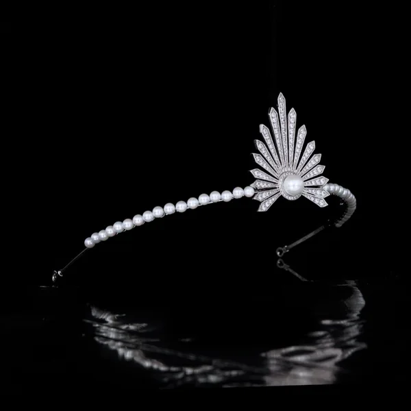 Ovanlig Vita Pärla Rhinestone Brud Huvudbonad Bröllop Tiara 2022