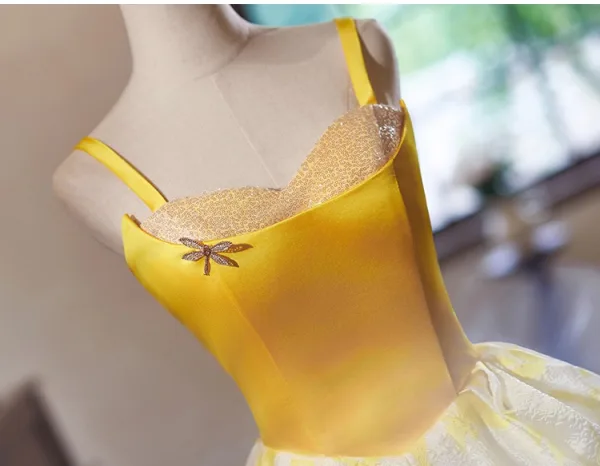 Fashion Yellow Floor-Length / Long Prom Dresses 2024 Ball Gown Spaghetti Straps Sleeveless Backless Prom Formal Dresses