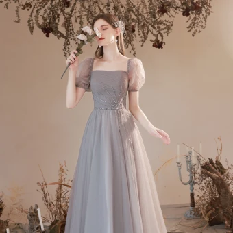 Simple Gris Perlage Paillettes Robe De Bal 2022 Princesse Encolure Carrée Manches Courtes Dos Nu Longue Robe De Ceremonie