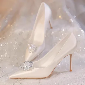 Élégant Ivoire Perle Faux Diamant Cuir Satin Chaussure De Mariée 2024 8 Cm Talons Aiguilles À Bout Pointu Mariage Escarpins Talons Hauts