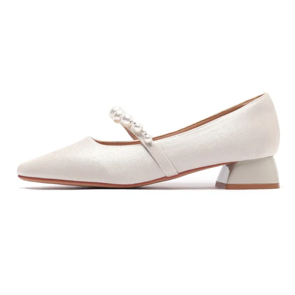 Chic / Beautiful Beige Prom Pearl Pumps 2023 Satin 3 cm Low Heel Thick Heels Square Toe Pumps High Heels