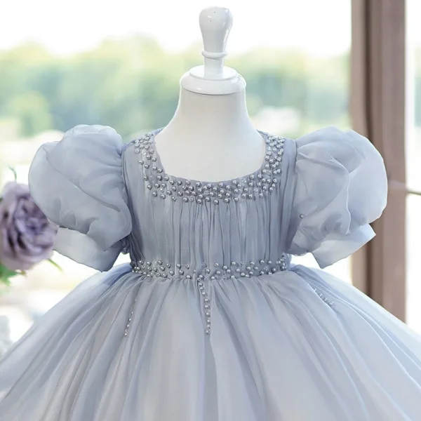 Élégant Gris Perle Courte Anniversaire Robe Ceremonie Fille 2024 Robe Boule U-Cou Gonflée Manches Courtes Noeud
