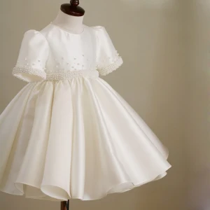 Chic Beautiful White Pearl Bow Birthday Short Flower Girl Dresses 2023 A Line Princess Scoop Neck Short Sleeve