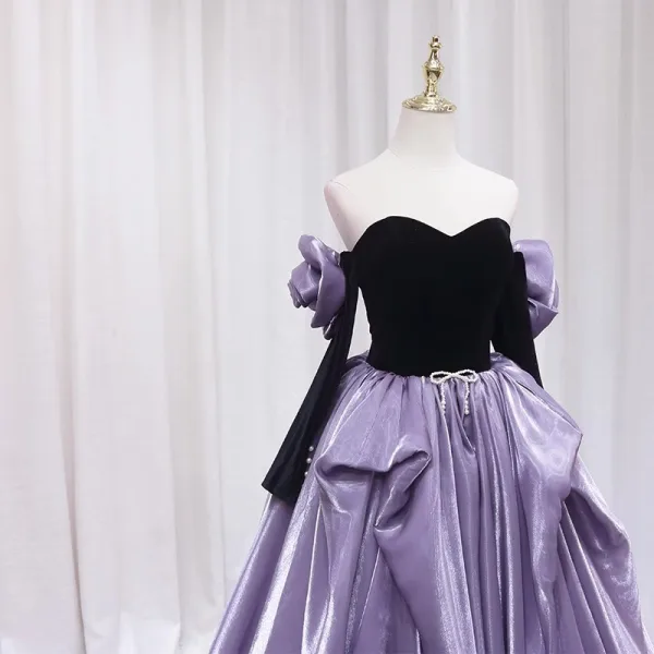Fashion Lavender Cascading Ruffles Prom Dresses 2024 Ball Gown Off-The-Shoulder Long Sleeve Backless Floor-Length / Long Prom Formal Dresses
