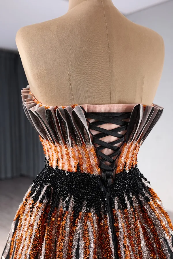 Luxus / Herrlich Schwarz Handgefertigt Perlenstickerei Pailletten Ballkleider 2024 A Linie Bandeau Ärmellos Rückenfreies Sweep / Pinsel Zug Ball Festliche Kleider