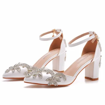 Elegante Witte Rhinestone Bruidsschoenen 2023 Enkelband 7 Cm Naaldhakken Stiletto Spitse Neus Huwelijk Sandalen Hoge Hakken