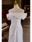 Schlicht Weiß Gespaltete Front Leichtes Brautkleider / Hochzeitskleider 2024 Meerjungfrau Off Shoulder Kurze Ärmel Rückenfreies Sweep / Pinsel Zug Hochzeit