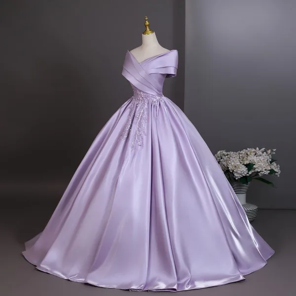 Elegant Lavender Beading Sequins Prom Dresses 2026 Ball Gown Off-The-Shoulder Short Sleeve Backless Floor-Length / Long Formal Dresses