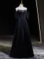 Elegant Black Velvet Rhinestone Prom Dresses 2024 A-Line / Princess Off-The-Shoulder Short Sleeve Backless Floor-Length / Long Prom Formal Dresses