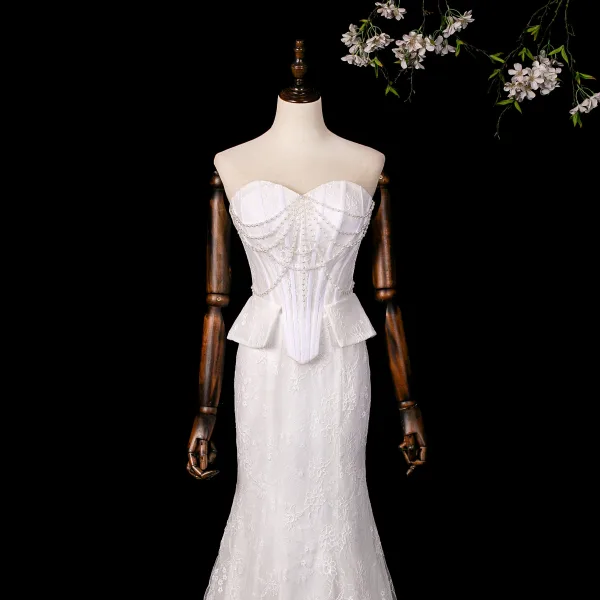 Vintage / Retro High-end White Pearl Lace Flower Wedding Dresses 2026 Trumpet / Mermaid Strapless Sleeveless Backless Sweep Train Wedding