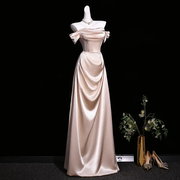 Tailliert Champagner Satin Abendkleider 2026 A Linie Off Shoulder Kurze Ärmel Rückenfreies Lange Festliche Kleider