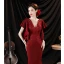 Charming Burgundy Beading Lace Flower Satin Evening Dresses 2022 Trumpet / Mermaid V-Neck Short Sleeve Backless Floor-Length / Long Prom Formal Dresses