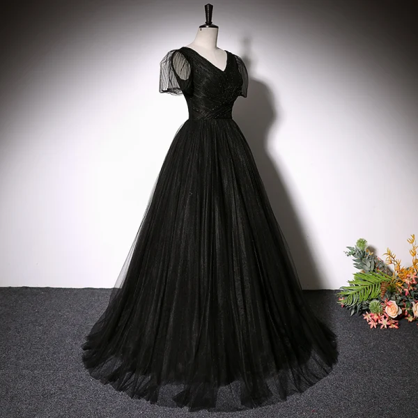 Élégant Noire Perlage Robe De Bal 2022 Princesse V-Cou Manches Courtes Dos Nu Longue Robe De Ceremonie