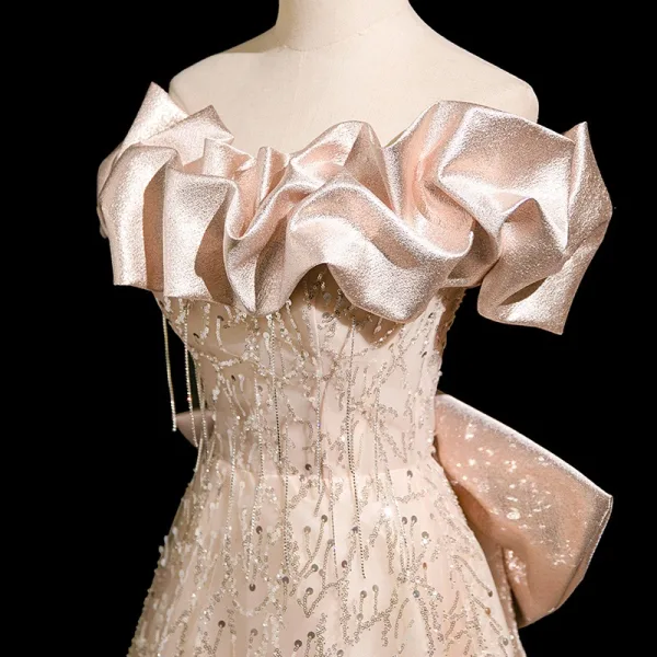 Charmant Champagne Perlage Paillettes Robe De Bal 2025 Princesse De l'épaule Manches Courtes Dos Nu Noeud Train De Balayage Tulle Robe De Ceremonie