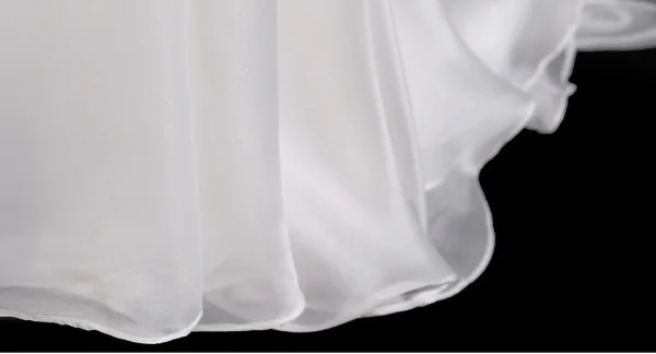 Modest / Simple Ivory Satin Wedding Dresses 2026 A-Line / Princess Strapless Sleeveless Backless Sweep Train