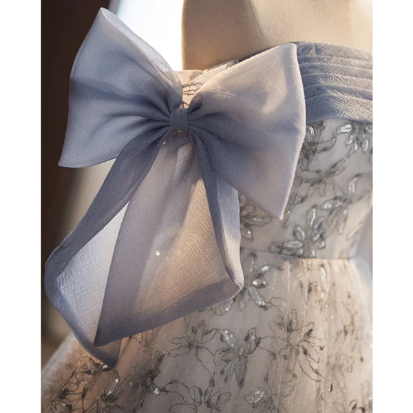 Schöne Himmelblau Pailletten Ballkleider 2023 A Linie Ärmellos Off Shoulder Schleife Rückenfreies Lange Ball Festliche Kleider