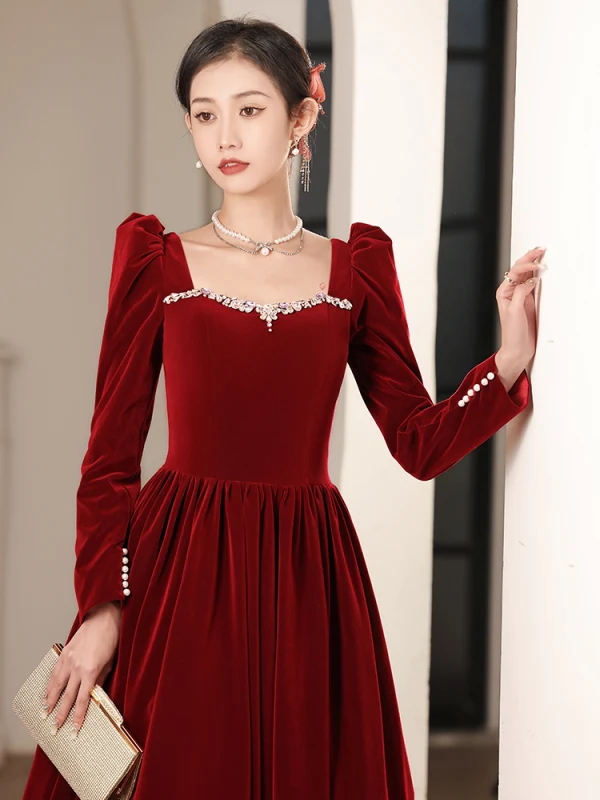 Elegant Burgundy Winter Suede Prom Dresses 2023 A-Line / Princess Square Neckline Rhinestone Long Sleeve Backless Bow Floor-Length / Long Prom Formal Dresses