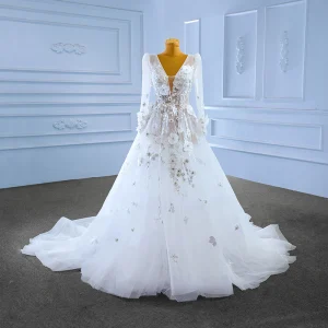 Luxe Blanche Faux Diamant En Dentelle Fleur Appliques 2023 Princesse V Cou Manches Longues Robe De Mariée Tribunal Train Mariage