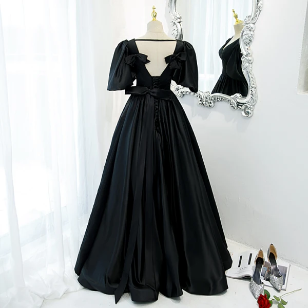 Vintage / Retro Black Prom Dresses 2021 A-Line / Princess V-Neck Crossed Straps Floor-Length / Long Ruffle Satin 1/2 Sleeves Formal Dresses