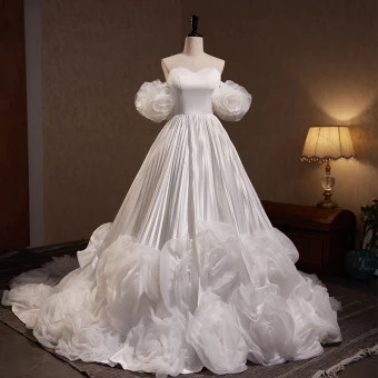 Vintage Retro Ivory Ruffle Wedding Dresses 2023 A Line Princess Off The Shoulder Short Sleeve Backless Chapel Train Wedding