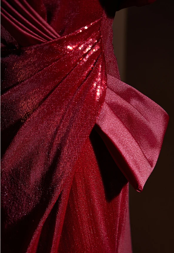 Élégant Bordeaux Paillettes Robe De Bal 2024 Trompette / Sirène De l'épaule Manches Courtes Dos Nu Train De Balayage Promo Robe De Ceremonie