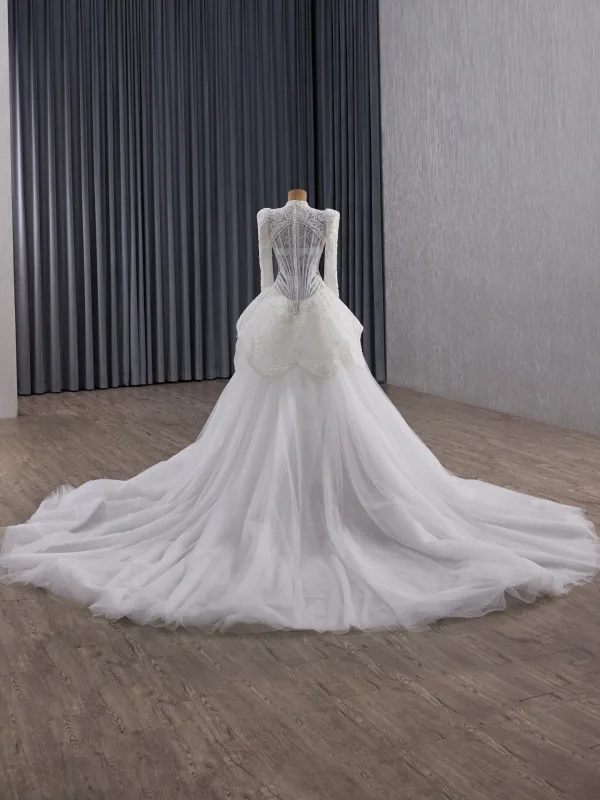 Luxury / Gorgeous White Handmade  Beading Sequins Lace Flower Wedding Dresses 2025 Trumpet / Mermaid High Neck Long Sleeve Backless Royal Train Wedding