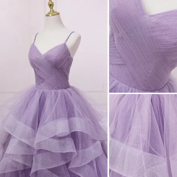 Charmant Lavendel Fallende Rüsche Ballkleider 2023 Ballkleid Spaghettiträger Ärmellos Rückenfreies Lange Ball Festliche Kleider