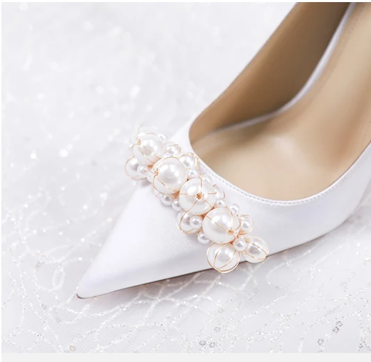 Schöne Weiß Perle Brautschuhe 2024 Leder 10 cm Stilettos Spitzschuh Hochzeit Pumps Hochhackige