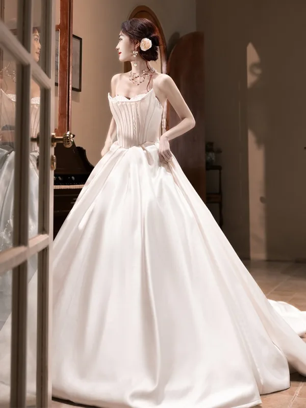 Elegant White Pearl Satin Wedding Dresses 2024 Ball Gown Strapless Sleeveless Backless Court Train Wedding