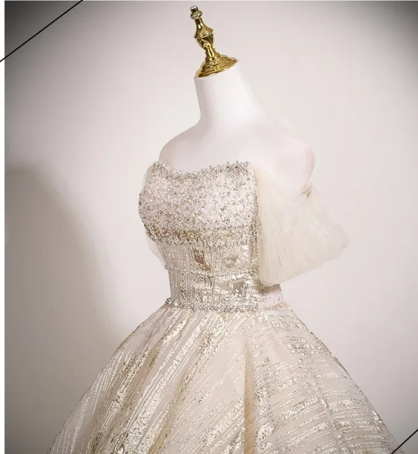 Chic / Beautiful Champagne Beading Sequins Prom Dresses 2025 Ball Gown Off-The-Shoulder Short Sleeve Backless Floor-Length / Long Prom Formal Dresses