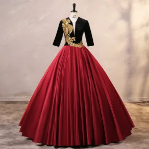 Ethnic Burgundy Sequins Satin Embroidered Prom Dresses 2023 Ball Gown Square Neckline 3 4 Sleeve Rhinestone Backless Prom Floor Length Long Formal Dresses