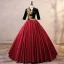 Ethnisch Burgunderrot Pailletten Satin Stickerei Ballkleider 2023 Ballkleid Eckiger Ausschnitt 3/4 Ärmel Strass Rückenfreies Ball Lange Festliche Kleider