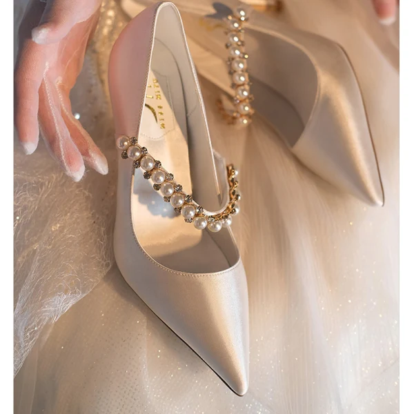 Eleganta Elfenben Rhinestone Pärla Läder Brudskor 2022 8 cm Stilettklackar Spetsiga Bröllop Pumps Högklackade