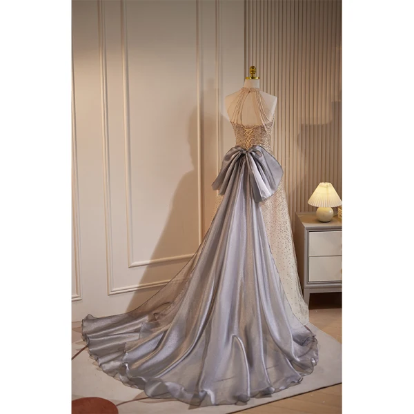 Sexy Champagne Perlage Perle Paillettes Robe De Soirée 2023 Princesse Titulaire Sans Manches Dos Nu Noeud Train De Balayage Soirée Robe De Ceremonie