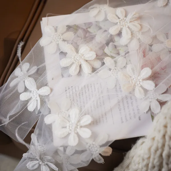 Élégant Blanche Fait main En Dentelle Fleur Mariage Gants Mariage 2026 Tulle