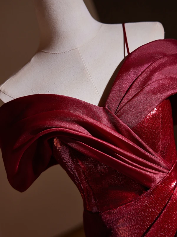 Élégant Bordeaux Paillettes Robe De Bal 2024 Trompette / Sirène De l'épaule Manches Courtes Dos Nu Train De Balayage Promo Robe De Ceremonie