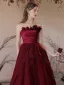 Chic / Beautiful Burgundy Appliques Prom Dresses 2024 A-Line / Princess Strapless Sleeveless Backless Floor-Length / Long Prom Formal Dresses